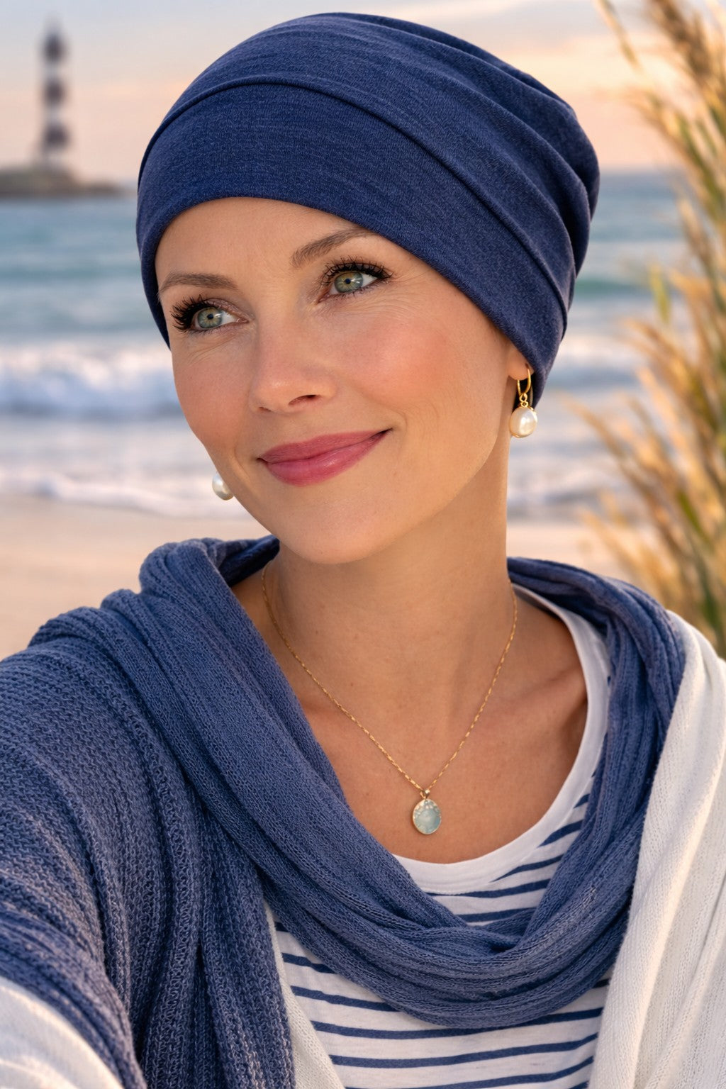 dunkelblaue Chemomütze Damen Sommer leichte Beanie Kopfbedeckung nach Chemo